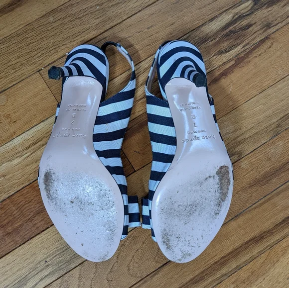 Kate Spade Bow Heels - Picture 3 of 8